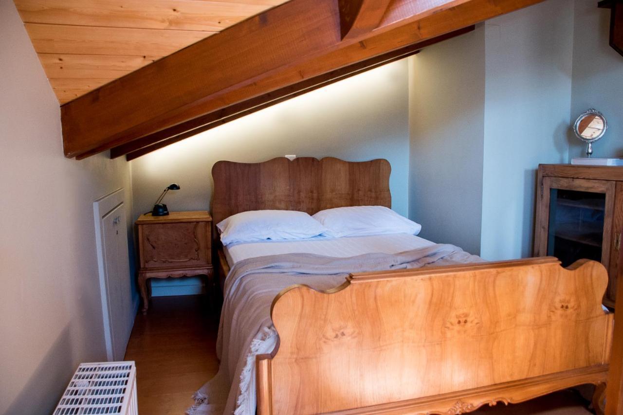 Appartement Country Style Attic In The Heart Of Prévéza Extérieur photo