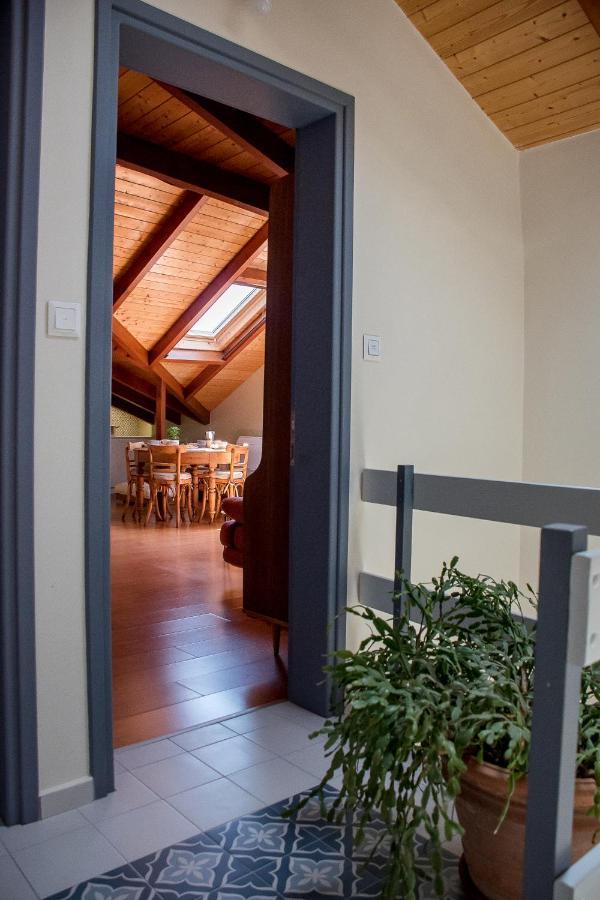 Appartement Country Style Attic In The Heart Of Prévéza Extérieur photo